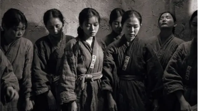 (캡션) 서대문 형무소 8번방에는 유관순 외에도 노순경 등 여러 여성독립운동가들이 있었다. 영화 '항거'의 한 장면