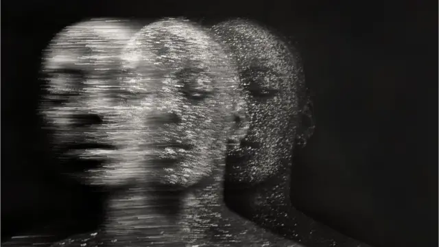 এলএসডি নেয়ার পর সাধারণত মানুষ 'হ্যালুসিনেট' করে বা এমন দৃশ্য দেখে যা বাস্তবে নেই।