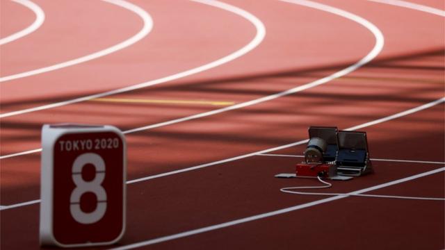 8月2日，齊馬努斯卡婭缺席女子200米賽事，沒有出現在起跑線上。