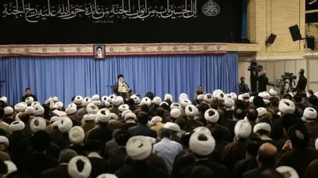 آیت الله خامنه ای