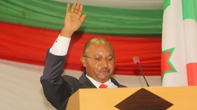 Bwana Bunyoni arahirira imirimo mishya uyu munsi kuwa gatatu