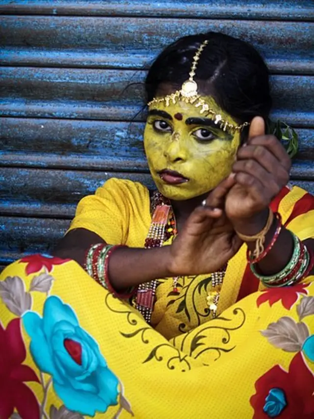 தாய்மொழி