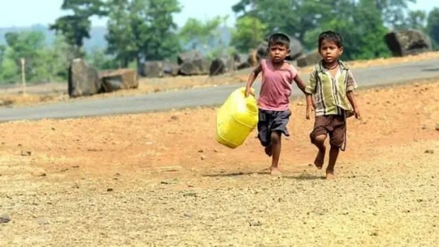 දිවයින පුරා ප්‍රධාන ජලාශවල ජල මට්ටම සියයට 35.9 දක්වා පහළට – ජලය අරපිරිමැස්මෙන් භාවිත කරන ලෙස වාරිමාර්ග දෙපාර්තමේන්තුවෙන් ඉල්ලීමක්!