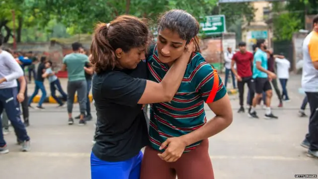 महिला पहलवान