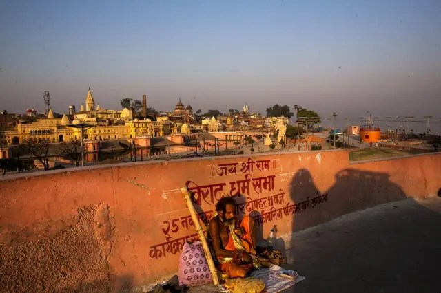 أيوديا واحدة من أقدس المدن في الهند