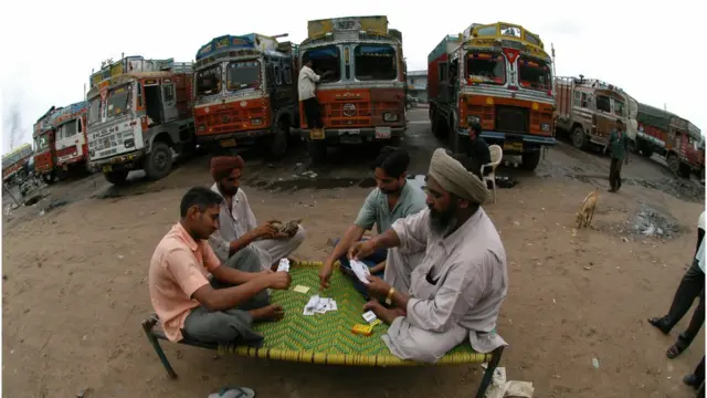 ট্রাক চালকরা ছিল এই অপরাধী চক্রের টার্গেট