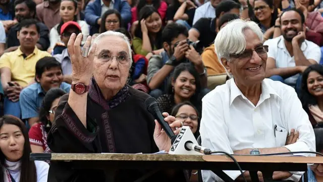 రొమీలా థాపర్