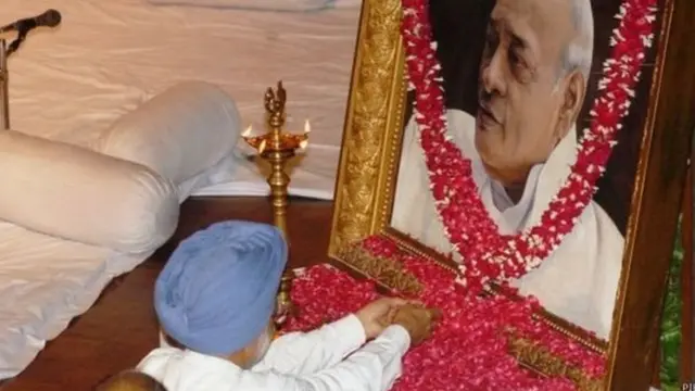 डॉ.मनमोहन सिंग