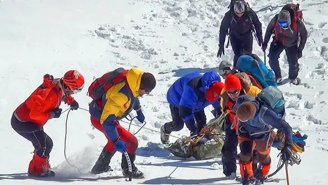عملیات جستجو و انتقال اجساد کوهنوردان در ارتفاعات تهران
