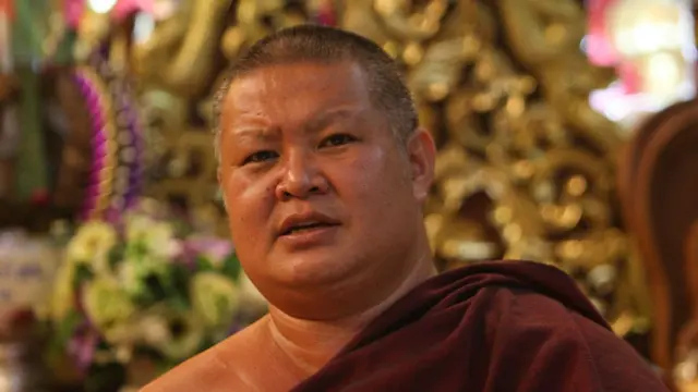 Picture of Phra Kru Praiyatipiyanan