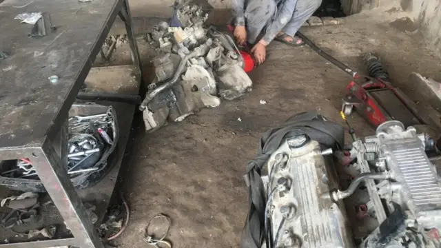 افغان پناہ گزین، پشاور، پاکستان، طالبان