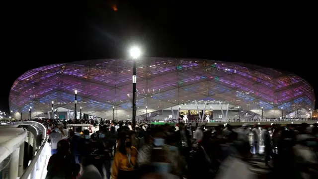 ورزشگاه شهر آموزش