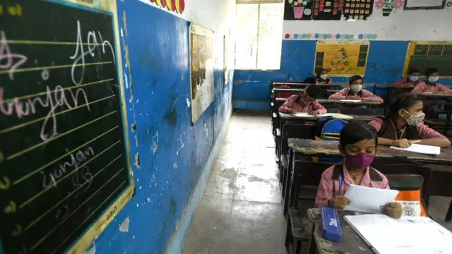 பள்ளிக் கூடம் - கோப்புப் படம்