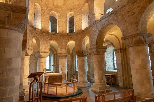 Часовня Св. Иоанна в лондонском тауэре