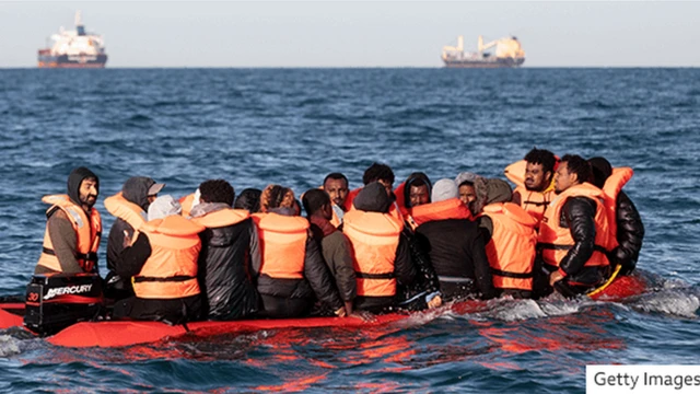 Dis na di boat wey migrants take dey use cross di Channell