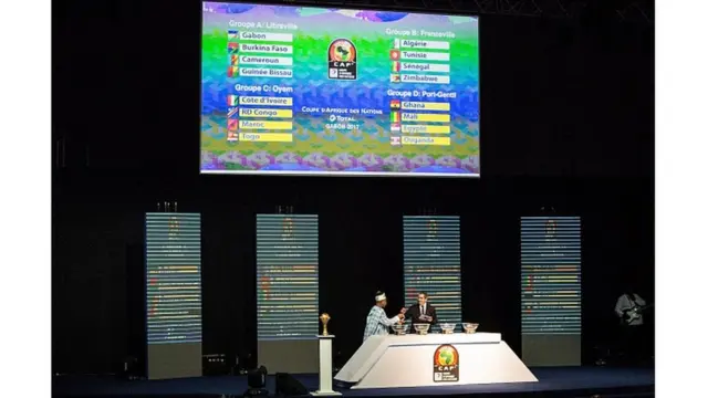 tụmbọm tụmbụm