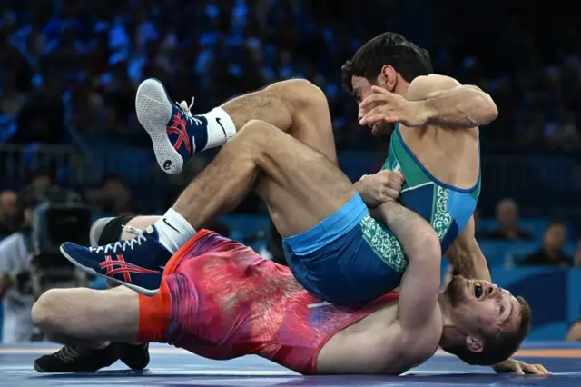 Erkin kurash bahslari