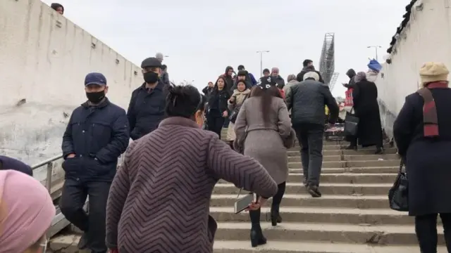 Тошкентдаги йўловчилар