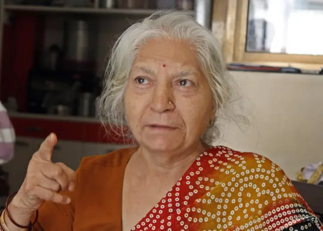 કીર્તિ બહેન દવેનો ફોટોગ્રાફ