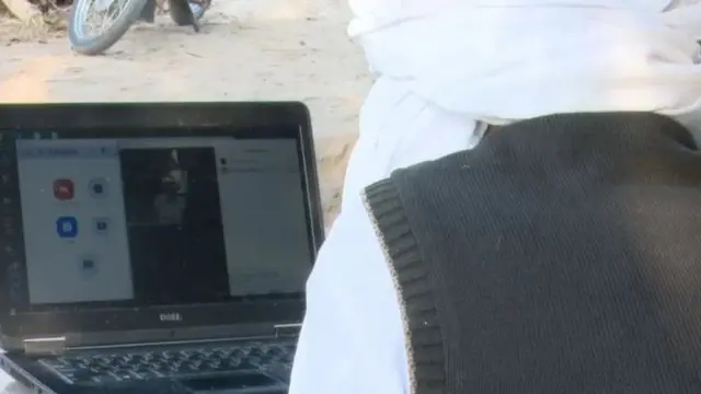 ઝૂમ પર પોતાના ભાઈ મોહમ્મદ હબીબની સાથે વાત કરતા મોહમ્મદ સિદ્દીક