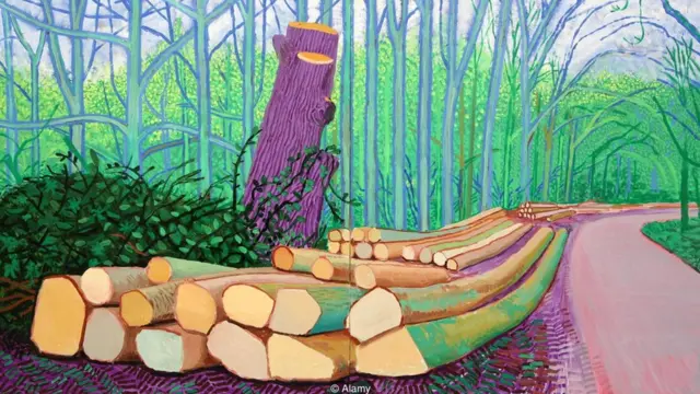 Imagen de una de las creaciones de Hockney son árboles caídos y colores vivos.