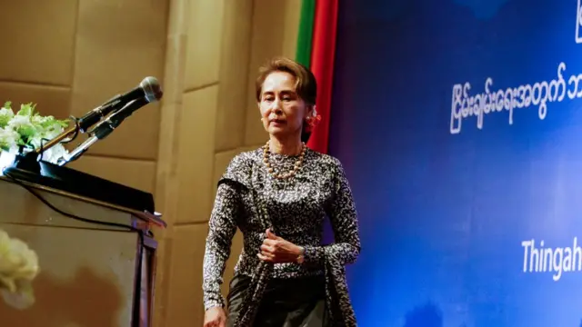 အန်အယ်လ်ဒီအစိုးရက ပြည်တွင်းငြိမ်းချမ်းရေးကို အဓိကဖော်ဆောင်