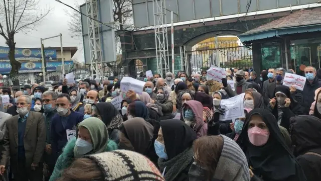 تجمع معلمان در رشت