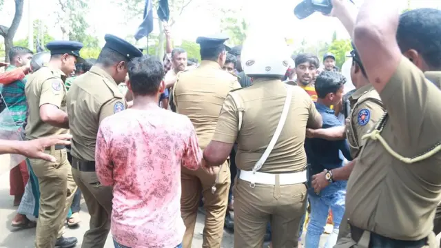 කසළ ගැටලුව නිසා පුත්තලම උණුසුම්