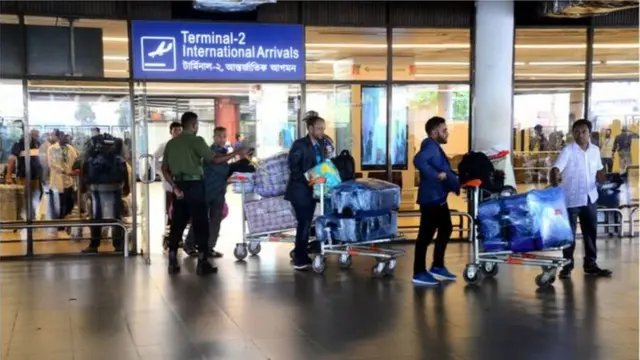 বিমানবন্দর