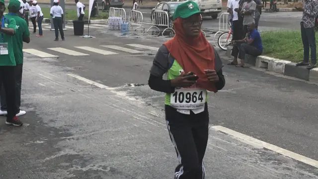 Nwanyi onye Hausa so gbaa ọsọ