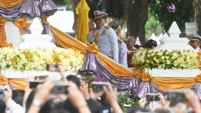พระบาทสมเด็จพระเจ้าอยู่หัว