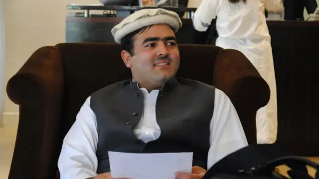 پاکستان، نوجوان