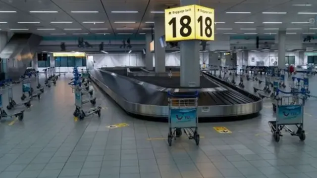 एयरपोर्ट