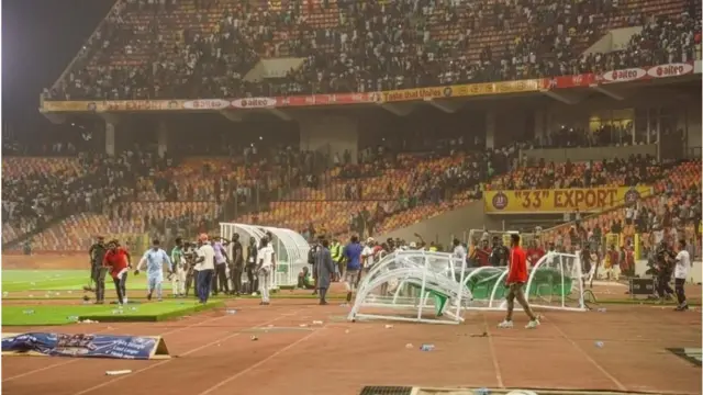 Papa isere idaraya ti wọn bajẹ