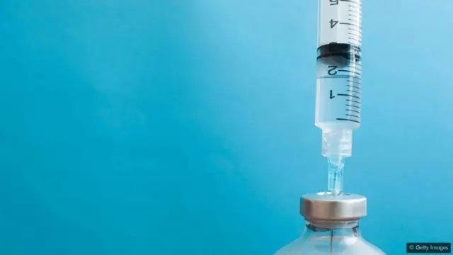 ብምኽንያት እቲ ጉንፋዕ ዝኽሰተሉ ፍጥነት፡ እቲ ሕጂ ዘሎ ክታበት ሰባት ን6 ወርሒ ጥራሕ'ዩ ክከላኸለሎም ዝኽእል