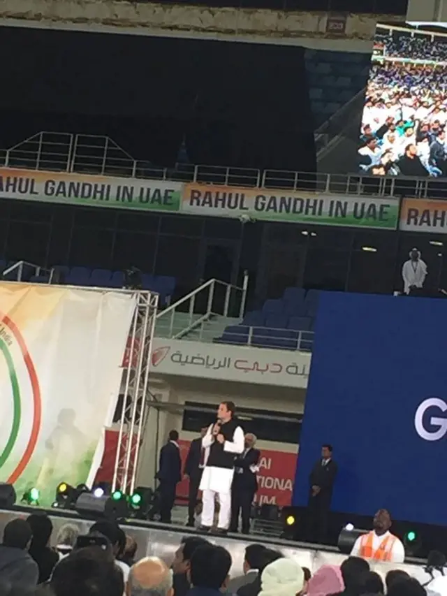 துபாயில் ராகுல்