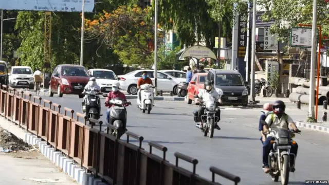 पुणे लॉकडाऊन