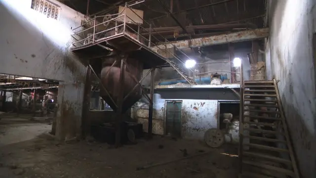 कारखाना