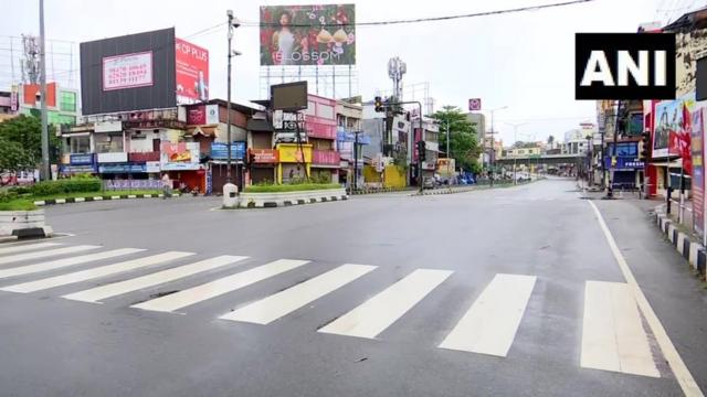 केरल की राजधानी में भारत बंद से सूनी सड़कें