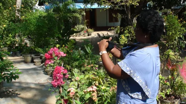 වෙට්‍රිචෙල්වි රචනා කළ ග්‍රන්ථ