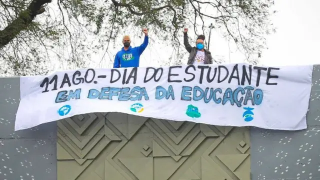 protesto pela educação