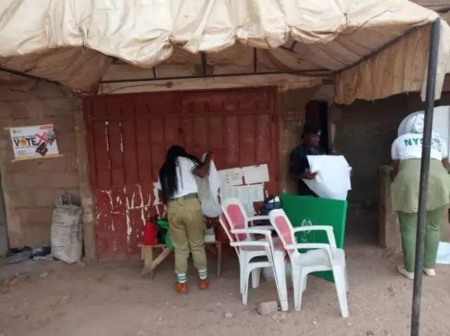 Yayin bude rumfar zabe