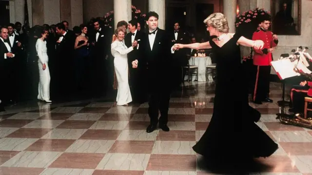 Діана і Траволта