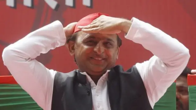 अखिलेश यादव