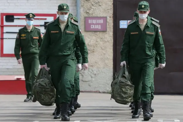 ответственность вводится и за неявку на военные сборы