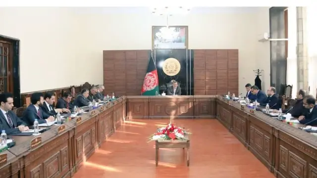 آقای دانش دانش به وزارت داخله/ کشور و ریاست عمومی امنیت ملی افغانستان دستور داد که یک "رهنمود واحد برای تأمین امنیت رسانهها و خبرنگاران تهیه کنند