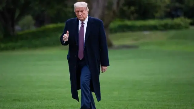 Mu ntango Bwana Trump yafashe minenerwe ikiza ca coronavirus