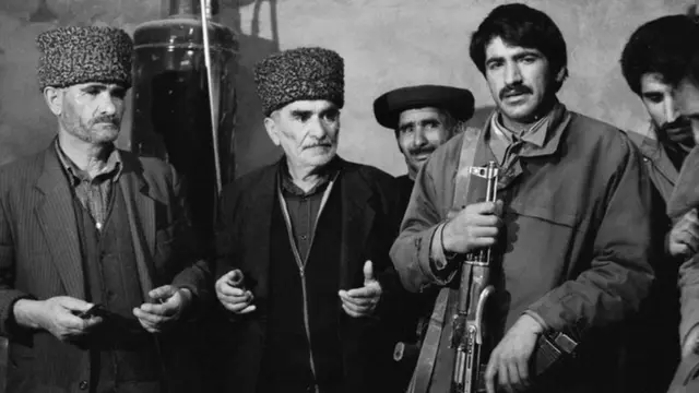 Похороны азербайджанского солдата в городе Агдам в 1992 году