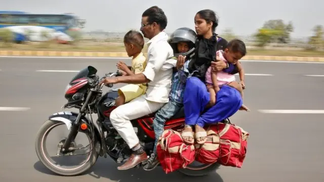 एक मध्यवर्गीय परिवार