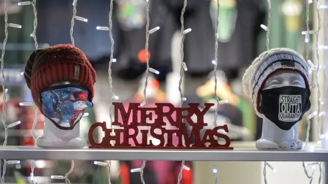 Noel bu yıl koronavirüs kısıtlamalarının gölgesinde kaldı.